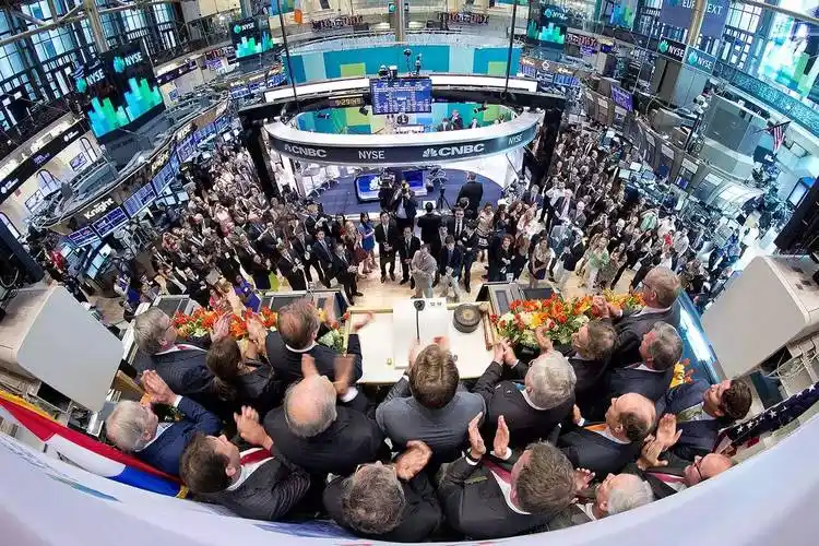 Research Report on Cross-Border Supply Chain Finance Under Global Industrial Chain Restructuring
